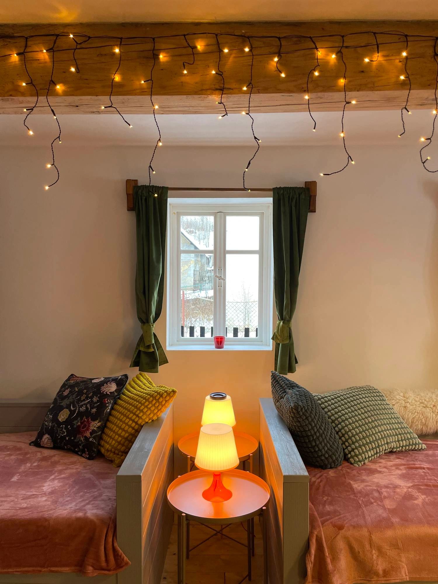 Sednice se světýlky